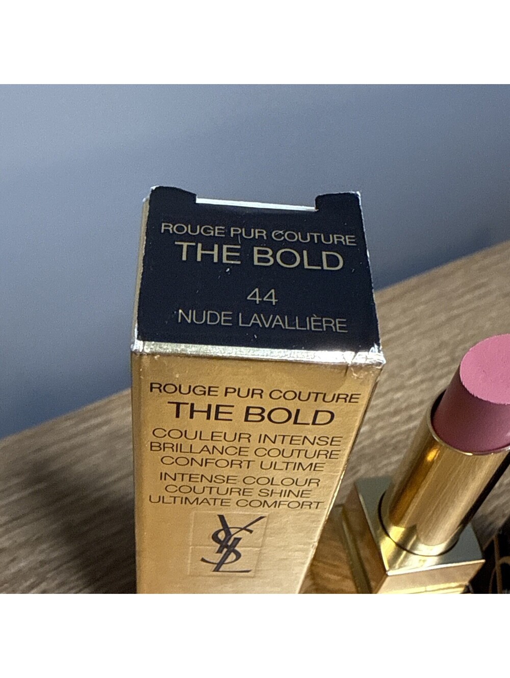 YVES SAINT LAURENT YSL The Bold Intense Colour Shine 3g ~ #44 NUDE LAVALLIERE